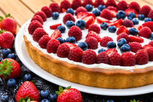 Zomerse fruittaart