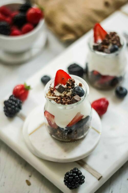 Chocolade fruit parfait